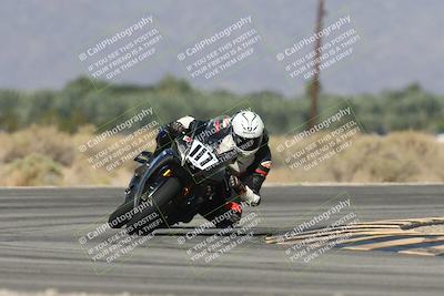 media/Oct-13-2025-Moto Forza (Mon) [[a66d839500]]/2-A Group/Session 3 (Turn 16)/